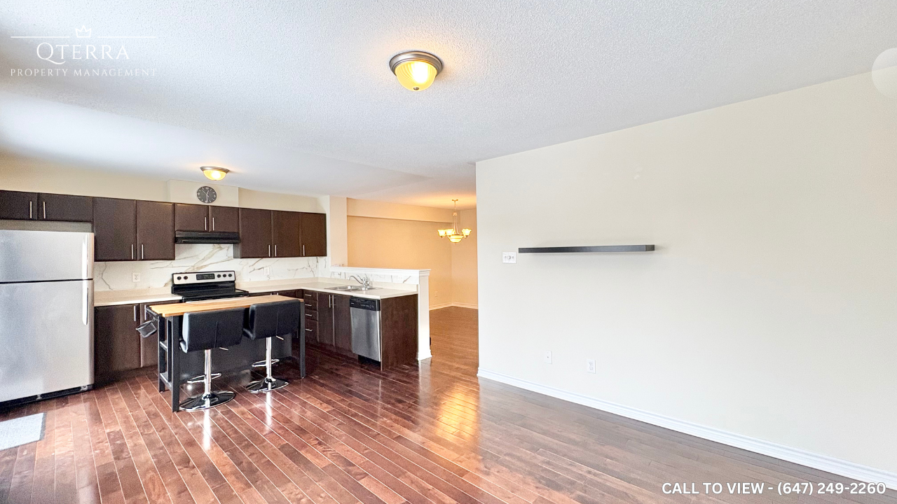 1009 Pampero Cres, Ottawa, Ontario K2S 1B9 - Photo 3 of 17