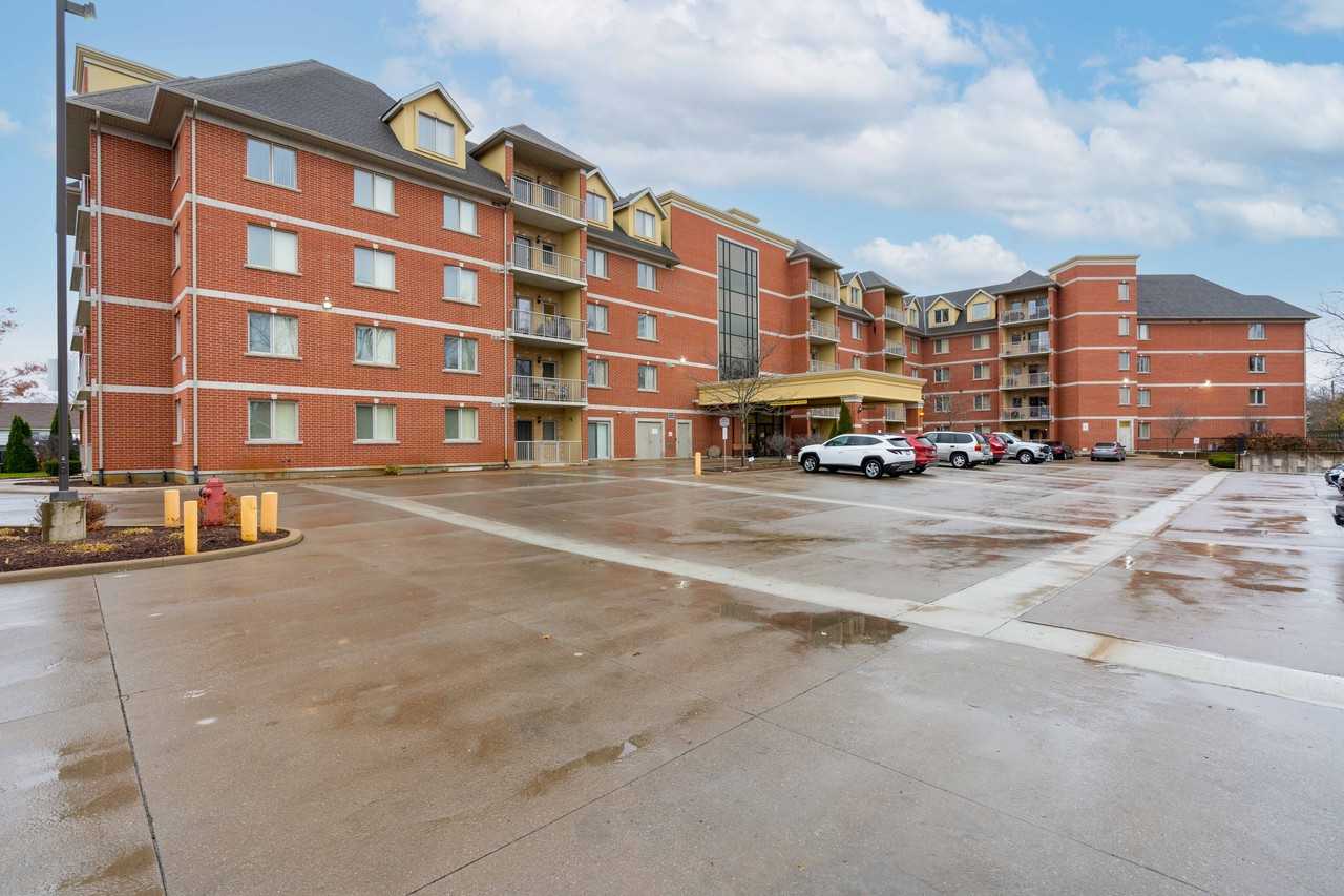 The Bellagio Apartments - Photo 2 of 26