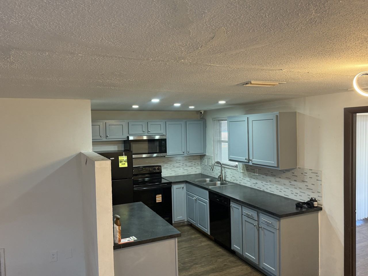 7634 Rosewood Dr #1 - Photo 5 of 20