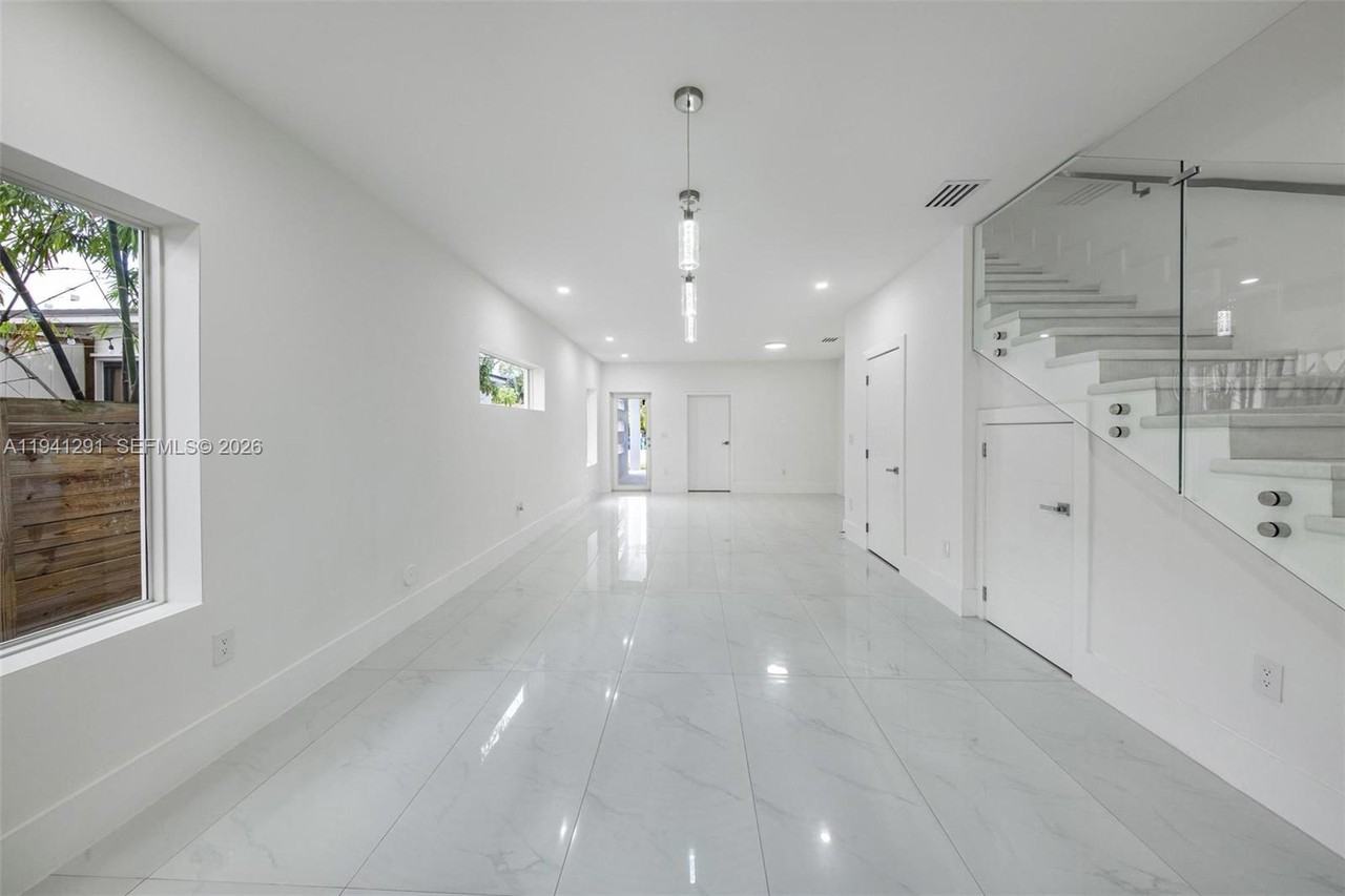 Carter St & S Dixie Hwy - Photo 6 of 17