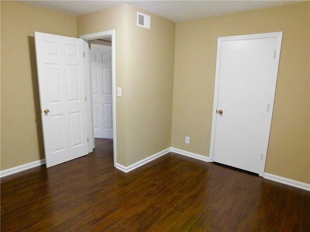 260 Opal Dr Unit 260 #260 - Photo 4 of 14