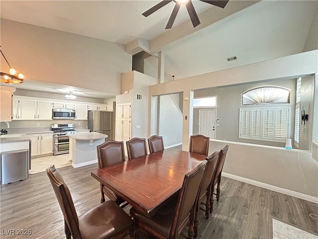 9070 Trombone Ln - Photo 5 of 25