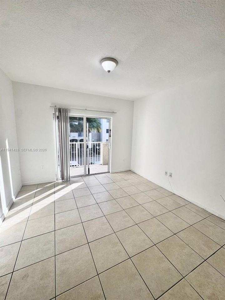 11050 Sw 196th St #205 - Photo 5 of 20