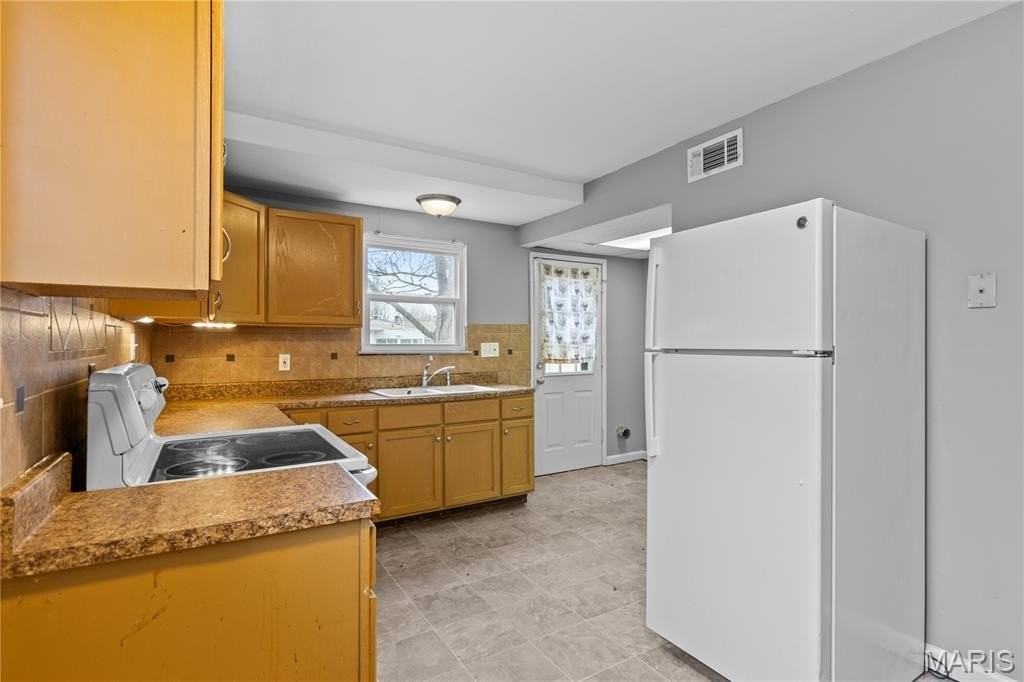 2265 Grants Pkwy - Photo 7 of 20