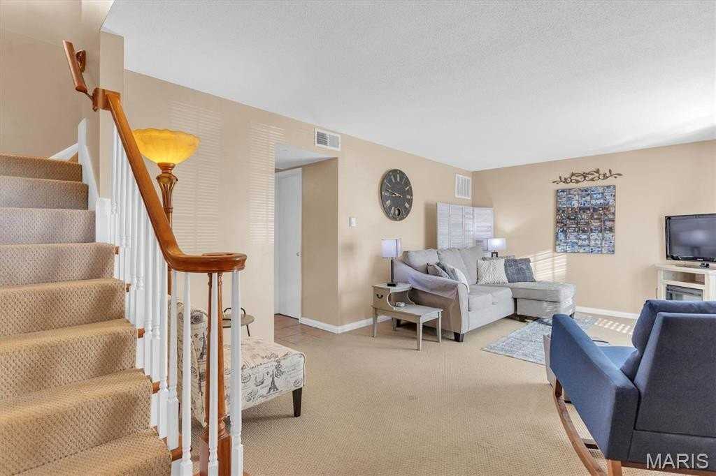 1656 Herault Pl - Photo 2 of 31