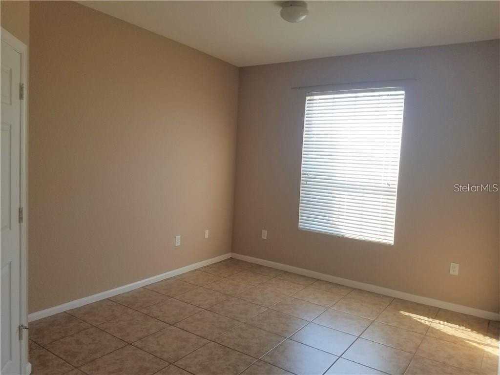 6380 Contessa Dr #305 - Photo 4 of 7