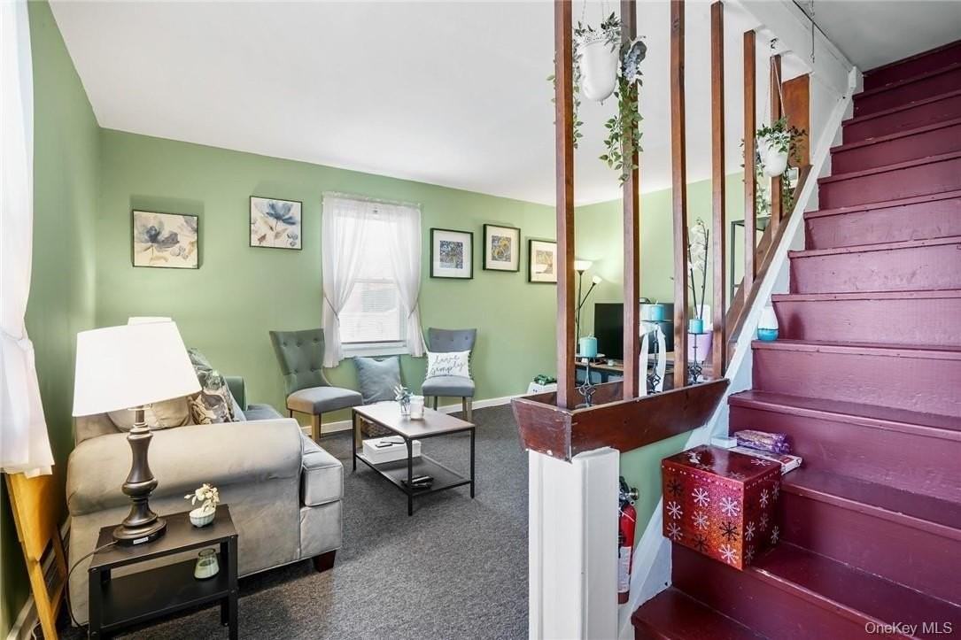 4 Montgomery Rd Unit 5 #5 - Photo 5 of 14