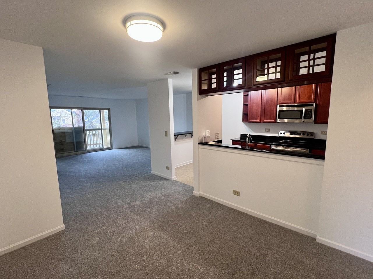 120 Glengarry Dr Apt 312 #312 - Photo 3 of 32