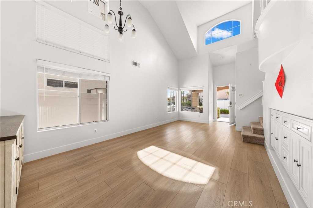 2 Cameron Cir - Photo 5 of 45