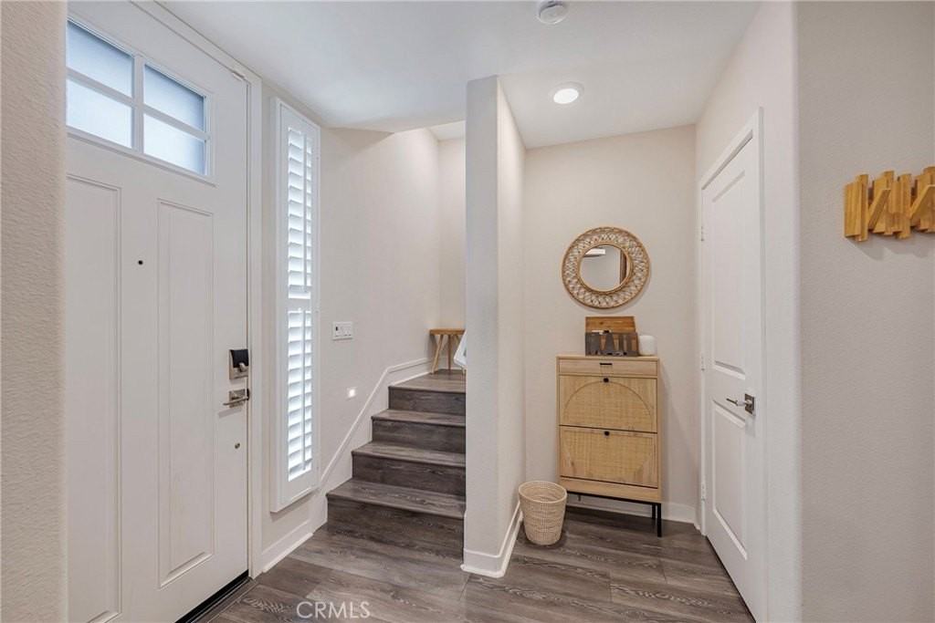 6 Pony Ct - Photo 4 of 35