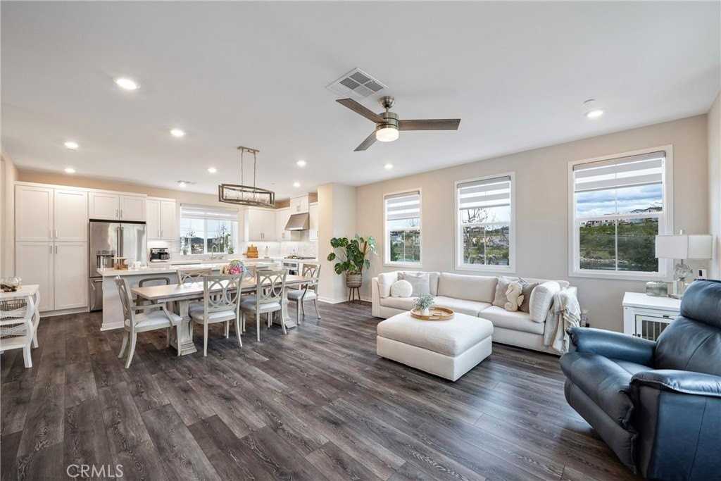 6 Pony Ct - Photo 6 of 35