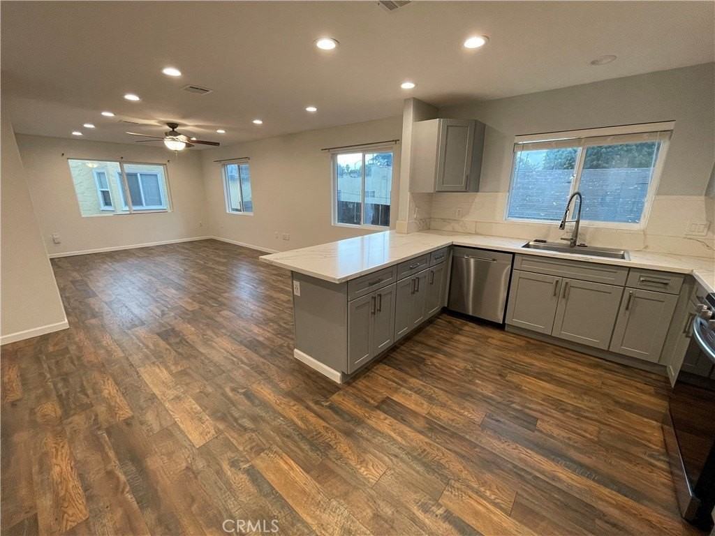 3436 Gardenside Ln - Photo 7 of 19