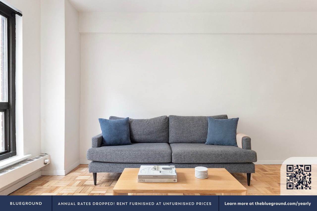 300 East 51st Street - Photo 4 of 29