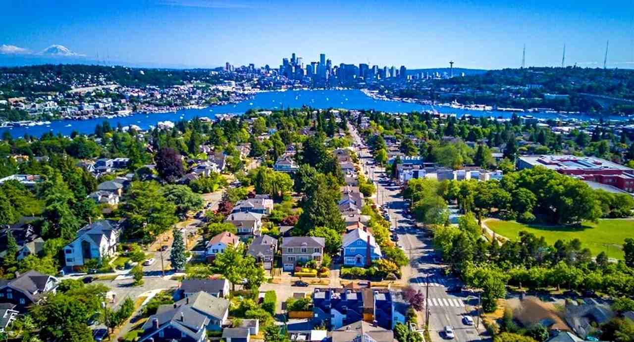 4308 Wallingford Ave N #1035902P - Photo 3 of 50