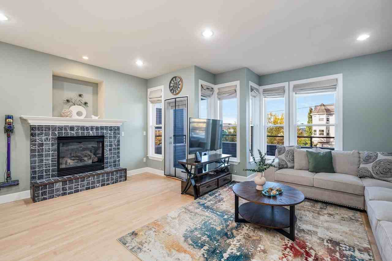 4224 Francis Ave N #1036017P - Photo 2 of 50