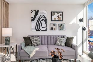 4205 Evanston Ave N - Photo 1 of 1