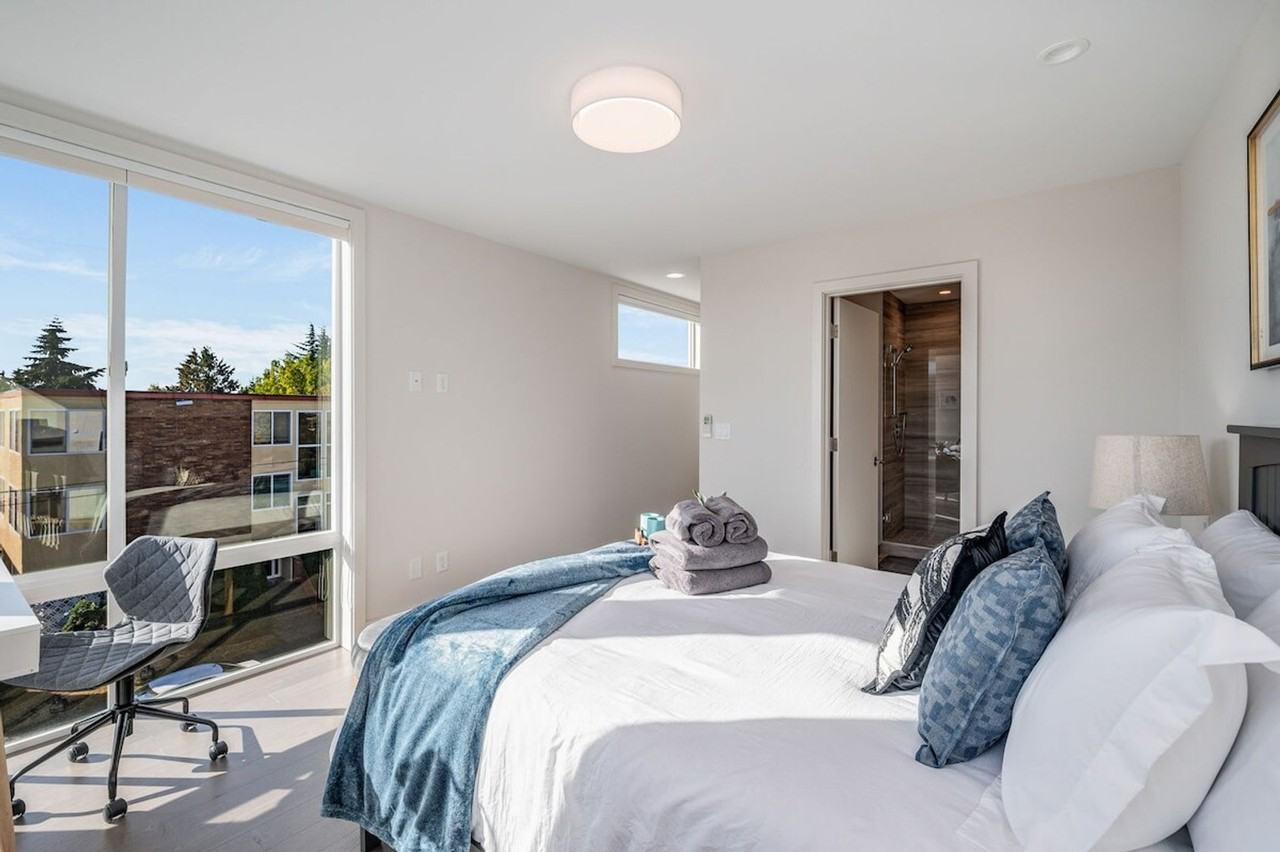 4301 Dayton Ave N #1036016P - Photo 6 of 50