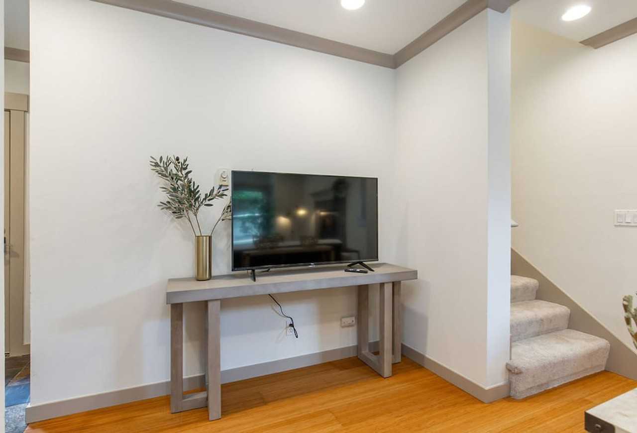 316 19th Ave #1036059P - Photo 7 of 50