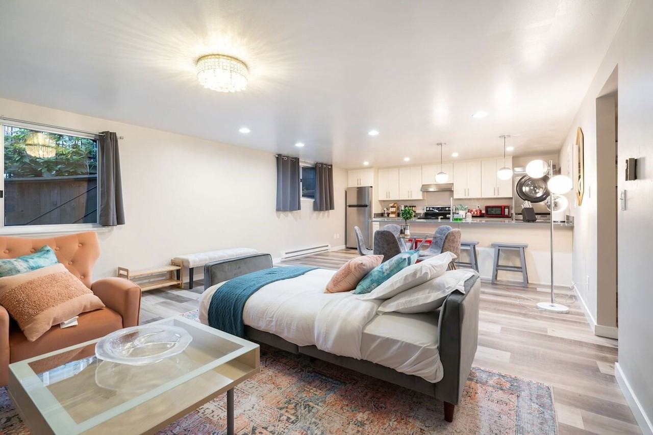 3202 15th Ave W #1035945P - Photo 7 of 31