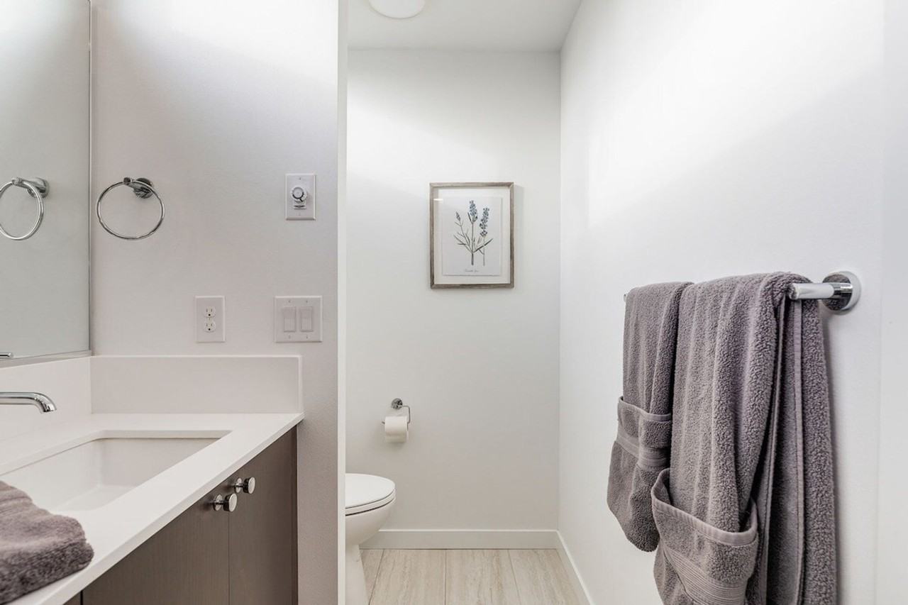 1112 13th Ave #1035940P - Photo 6 of 38