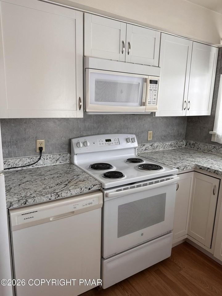 142 Craigs Meadow Rd - Photo 6 of 23