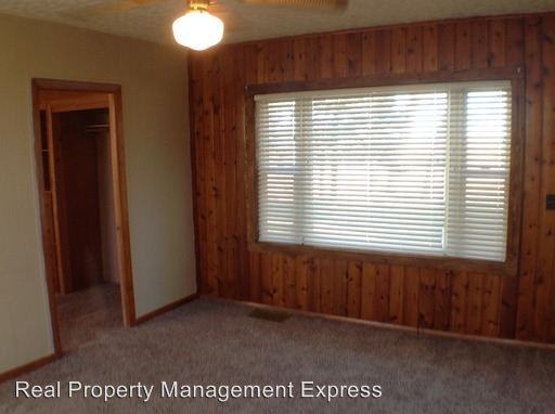 26225 468th Ave - Photo 3 of 11