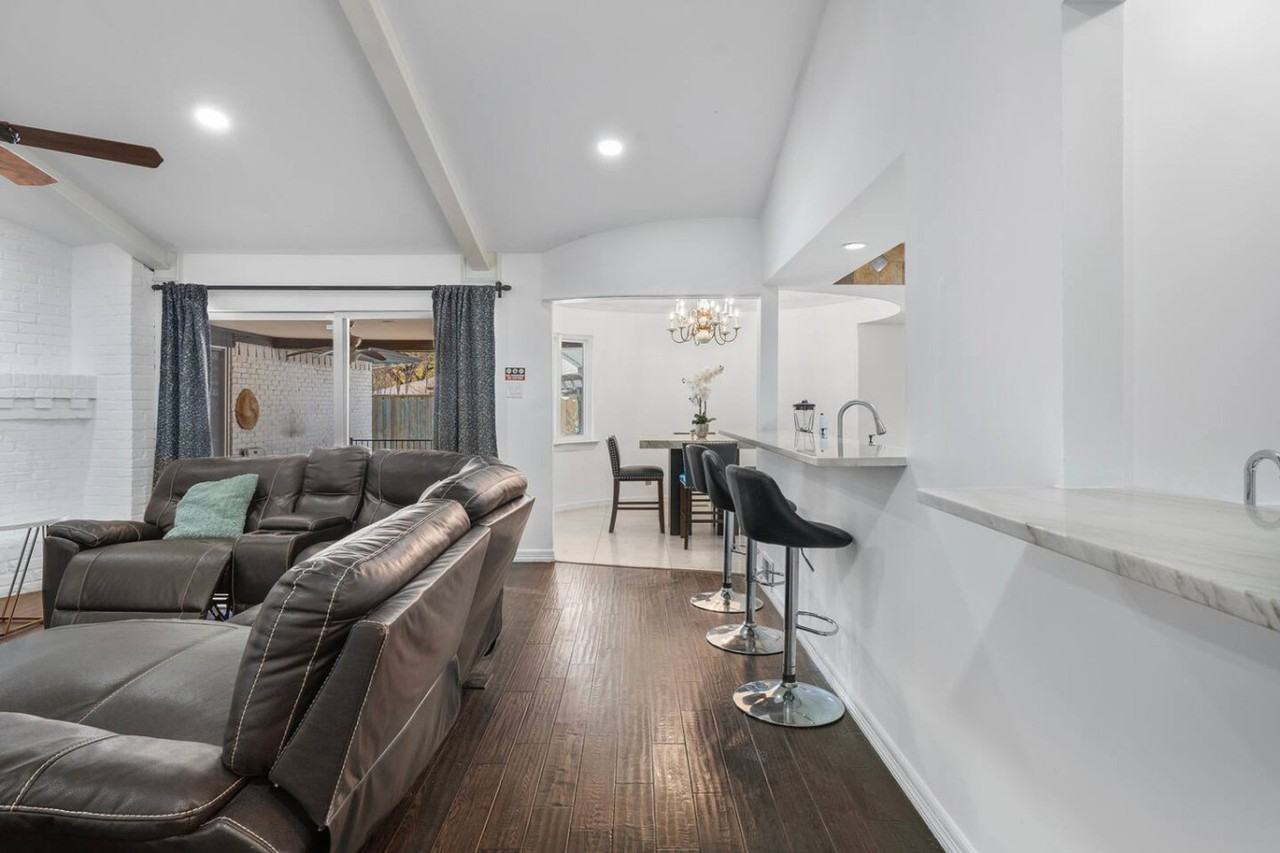 9652 Arborhill Dr #1355775P - Photo 2 of 37