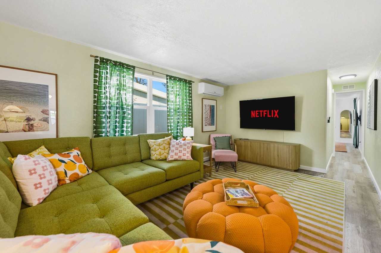 3116 Karen Ave #1375874P - Photo 2 of 40