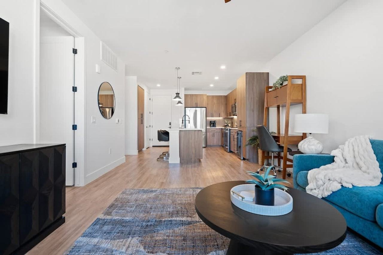 15825 N 71st St #1380008P - Photo 2 of 30