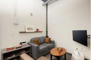 featured image of 1125 N 9th St