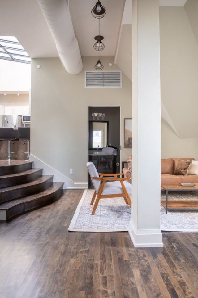 225 E Michigan St #1379039P - Photo 2 of 24