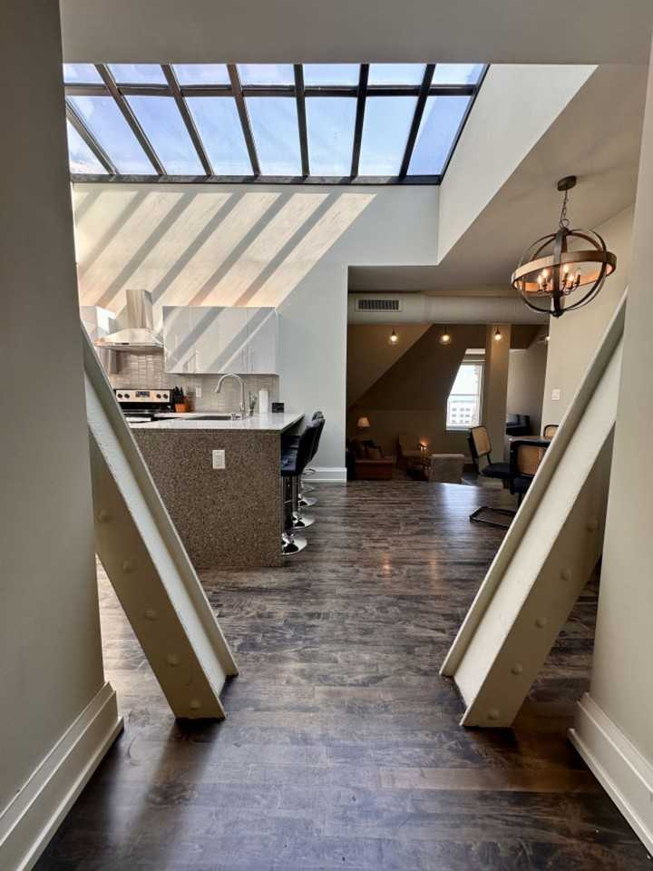 225 E Michigan St #1379039P - Photo 5 of 24