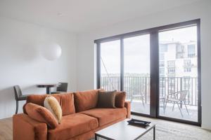 featured image of 1237 N Van Buren St