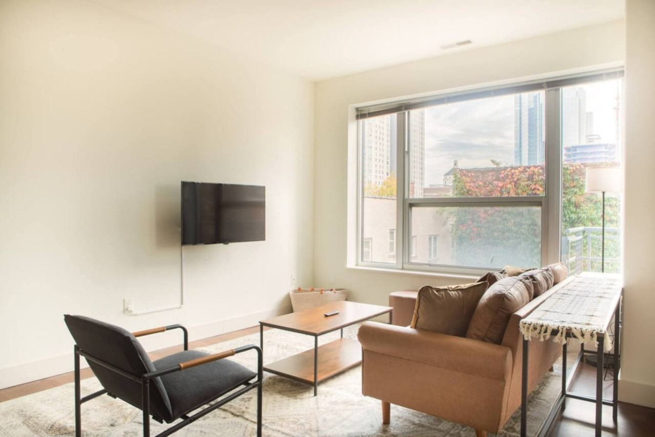 1040 N Cass St #1379057P - Photo 2 of 31