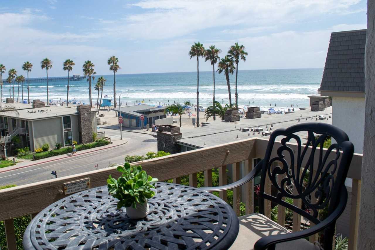 999 N Pacific St #1382141P - Photo 4 of 19