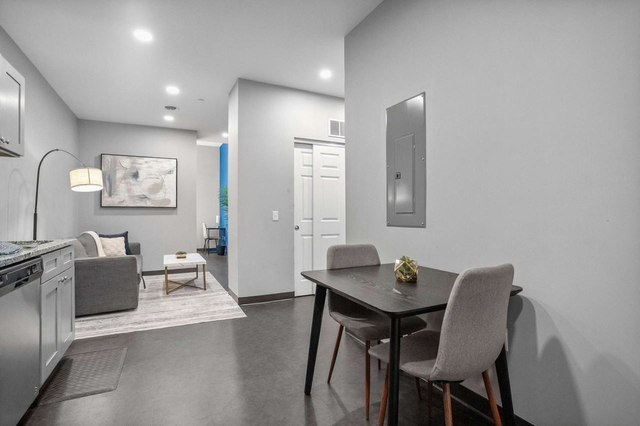 800 Penn Ave #1382974P - Photo 5 of 17