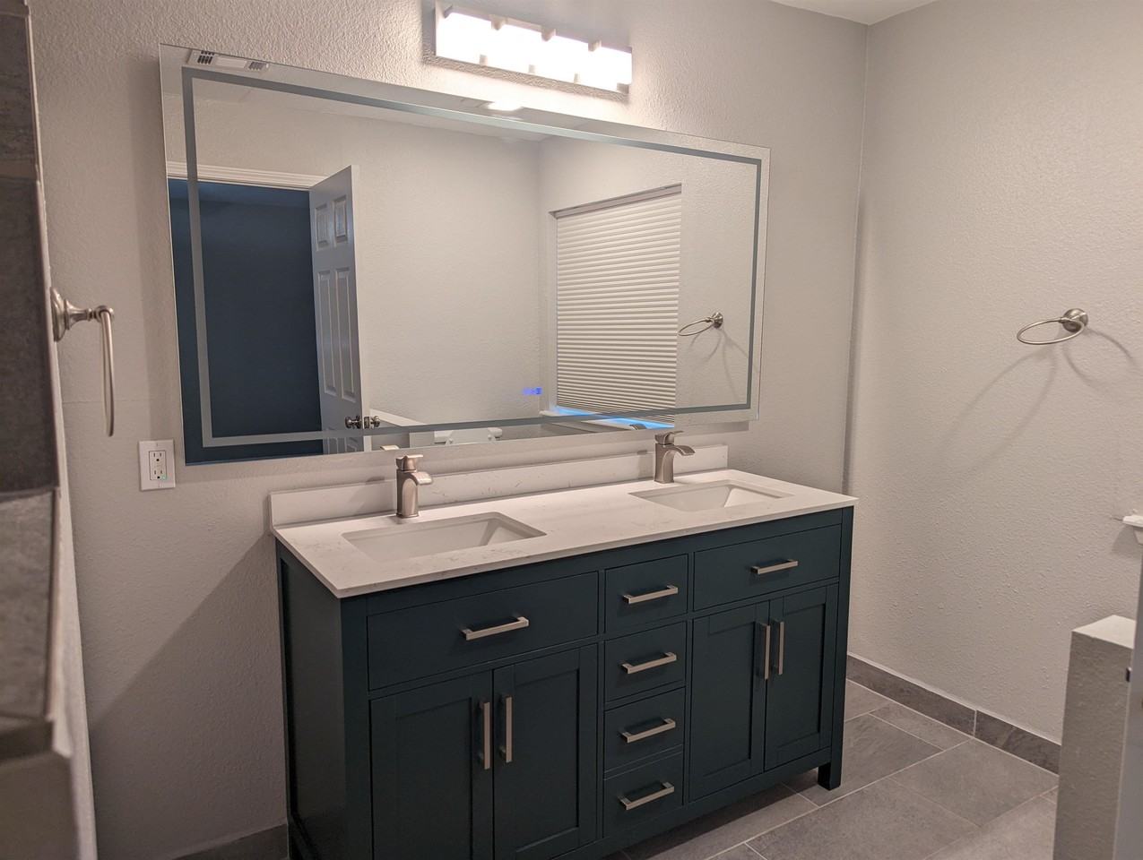 610 N Cochise Cir - Photo 7 of 22