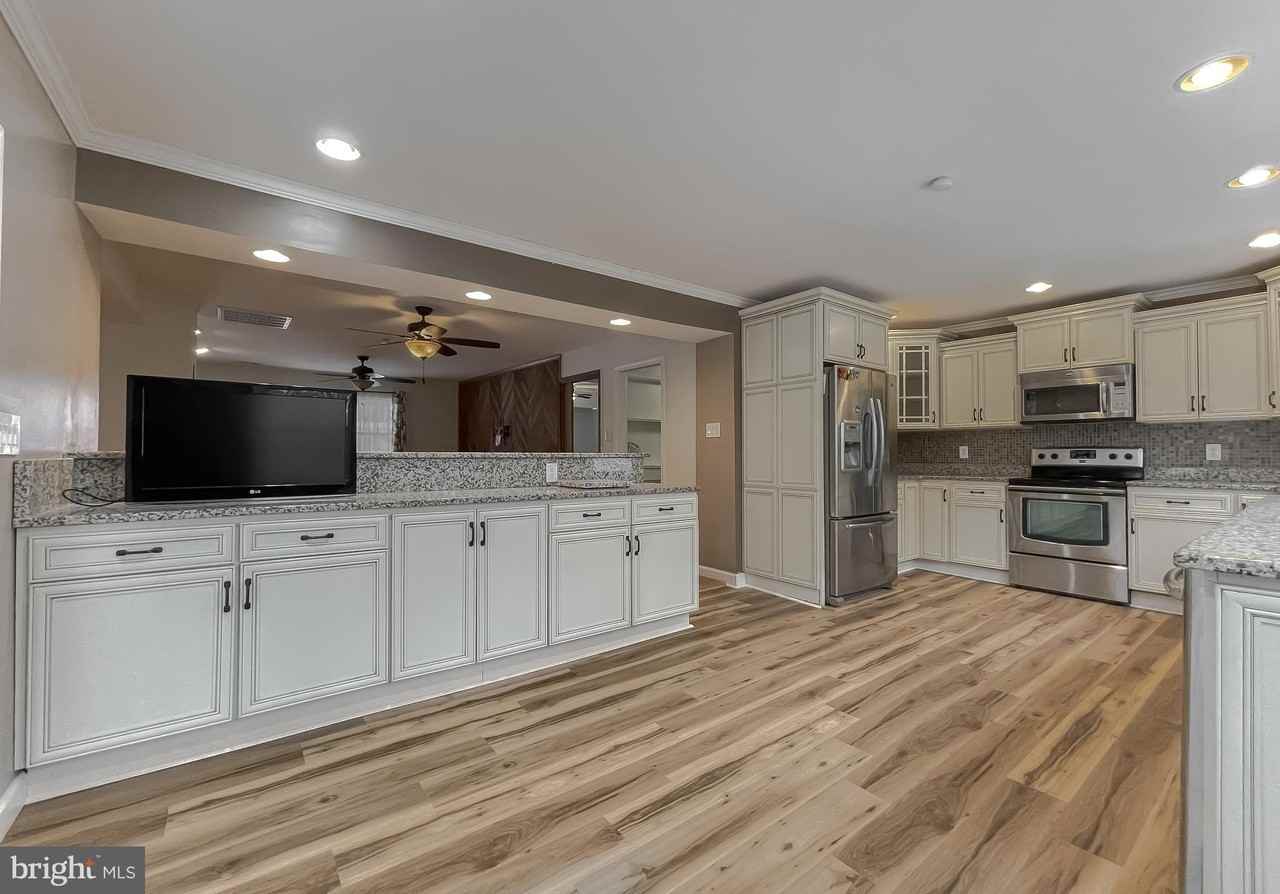 39848 Cathy Cir - Photo 5 of 41