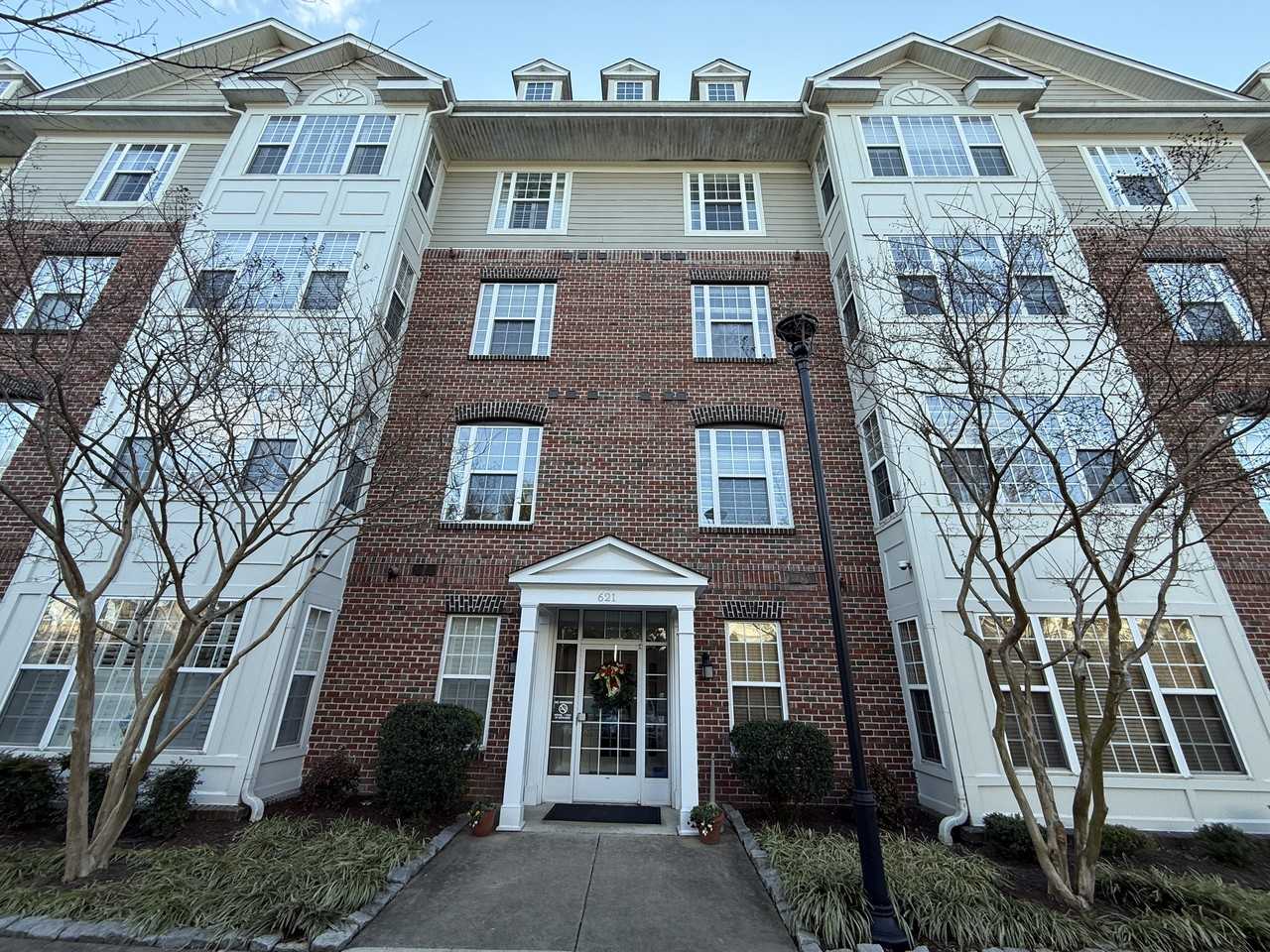 621 Cobblestone Boulevard #T3 - Photo 2 of 30