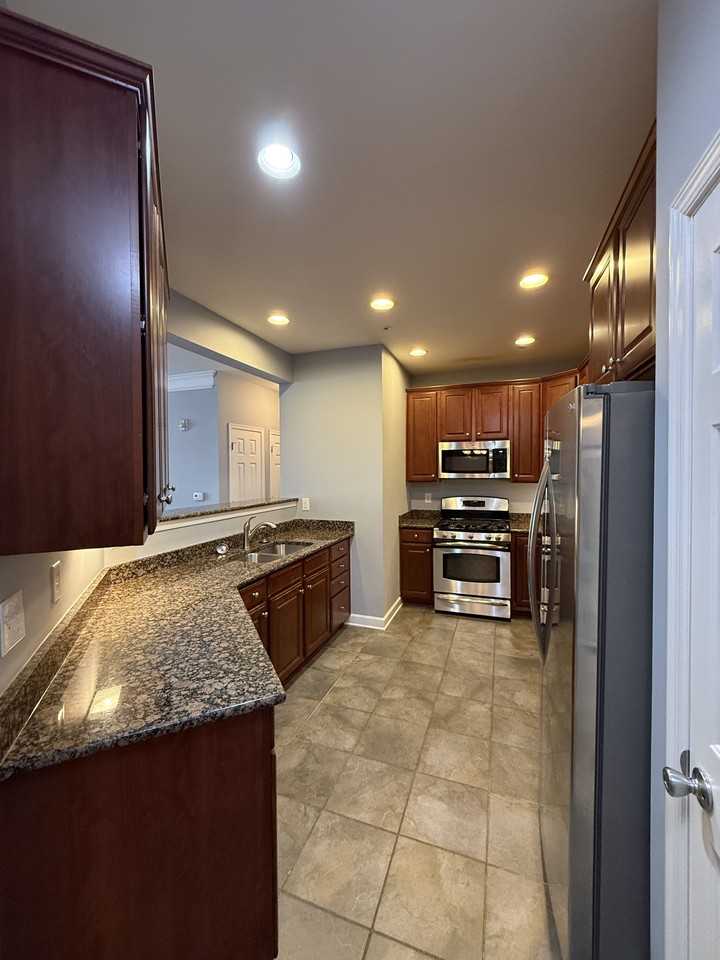 621 Cobblestone Boulevard #T3 - Photo 4 of 30