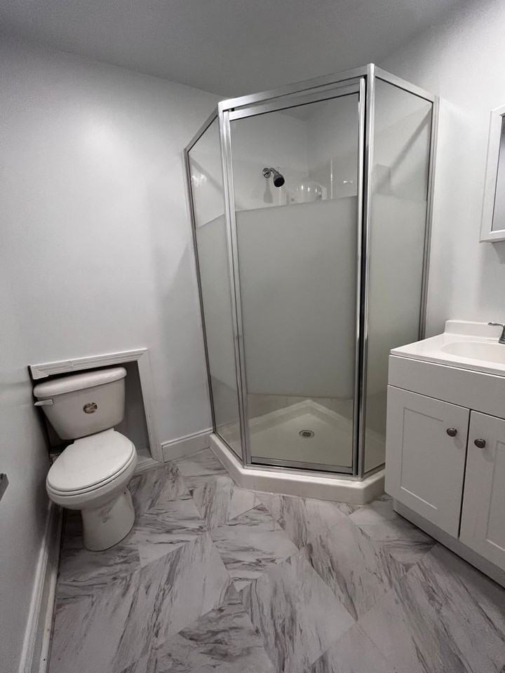 452 E Girard Ave #105 - Photo 5 of 7