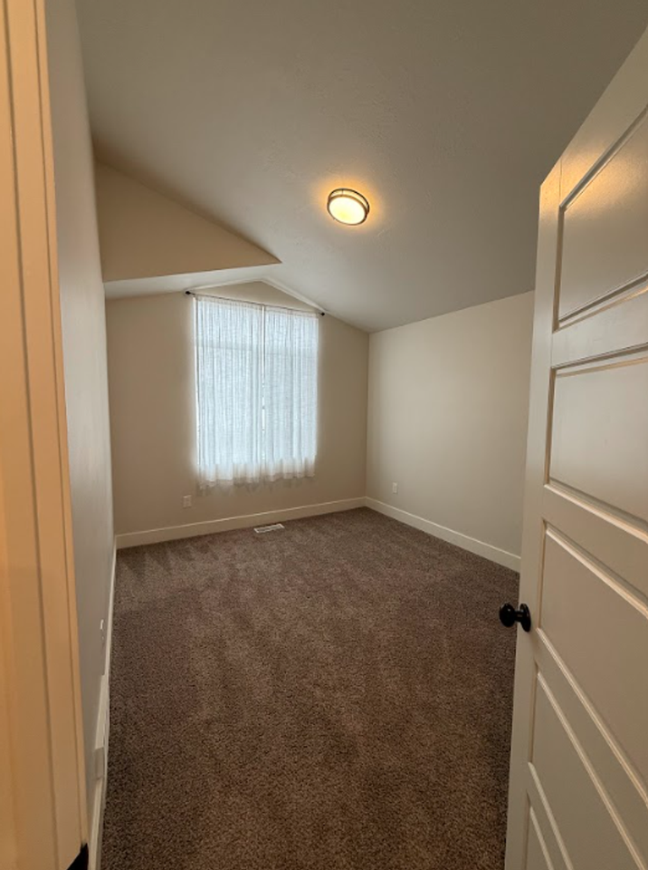 1939 N Mantle Way - Photo 5 of 15