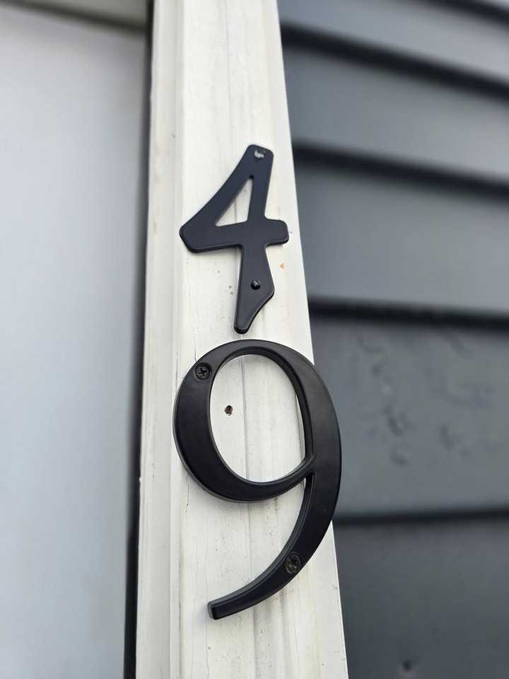 49 Royal St - Photo 2 of 14