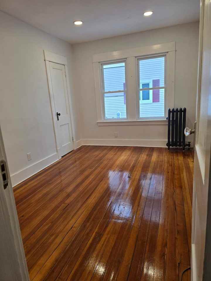 49 Royal St - Photo 6 of 14