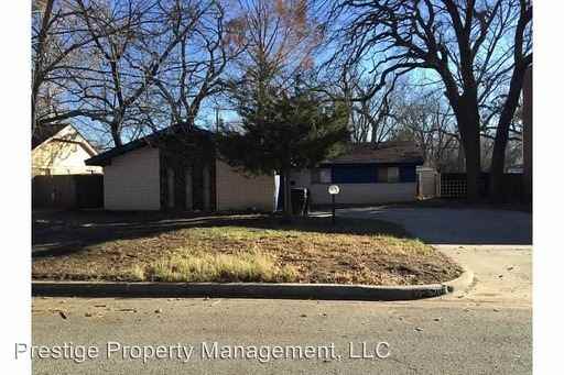 520 N Peniel Ave - Photo 2 of 15