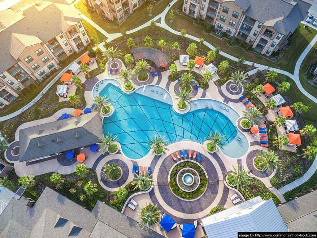 5751 Greenhouse Road - Photo 4 of 10