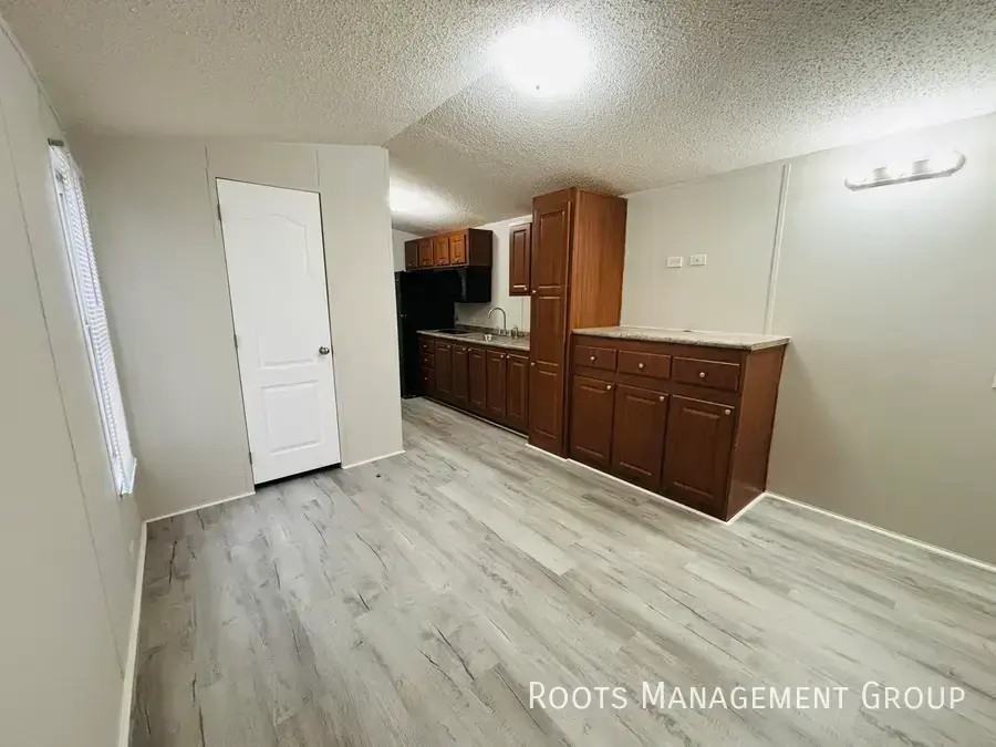 3029 Josibpet Ln #3029JL - Photo 5 of 15