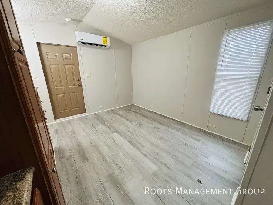 3029 Josibpet Ln #3029JL - Photo 6 of 15