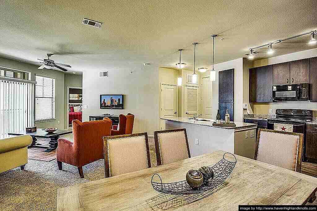 20801 Highland Knolls Drive - Photo 6 of 12