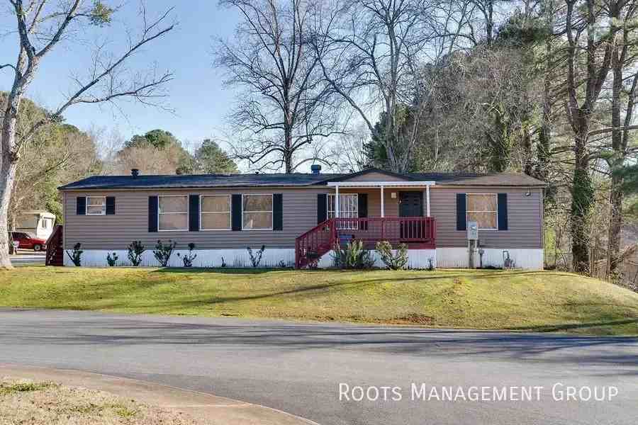 719 Hillside Dr #719 - Photo 4 of 9